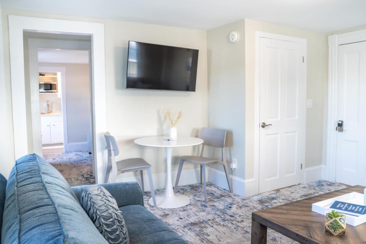 935 Ocean, A Beachside Inn 햄튼 외부 사진