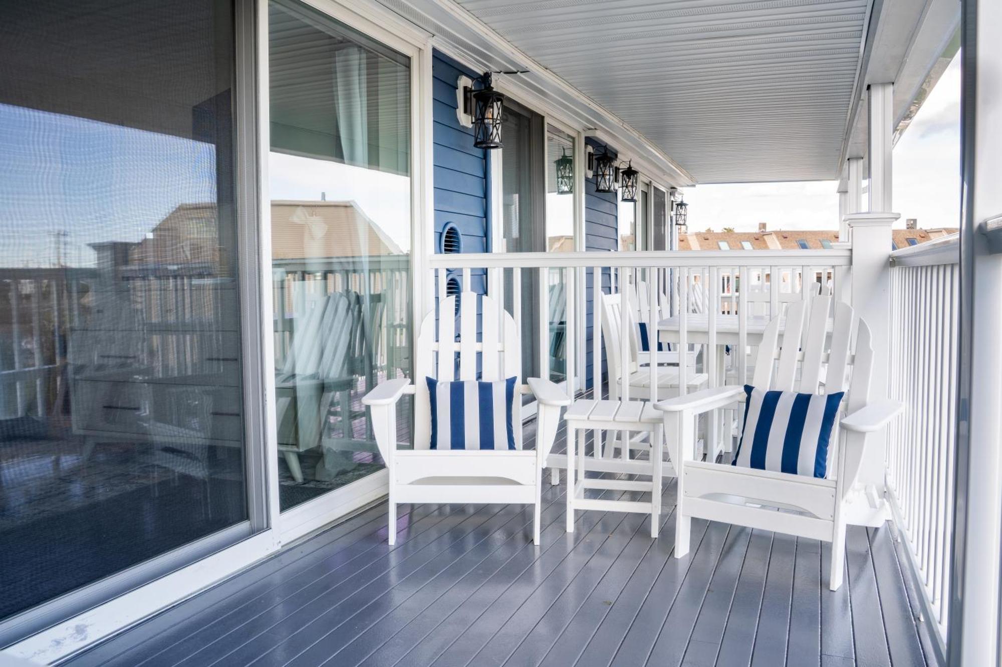 935 Ocean, A Beachside Inn 햄튼 외부 사진
