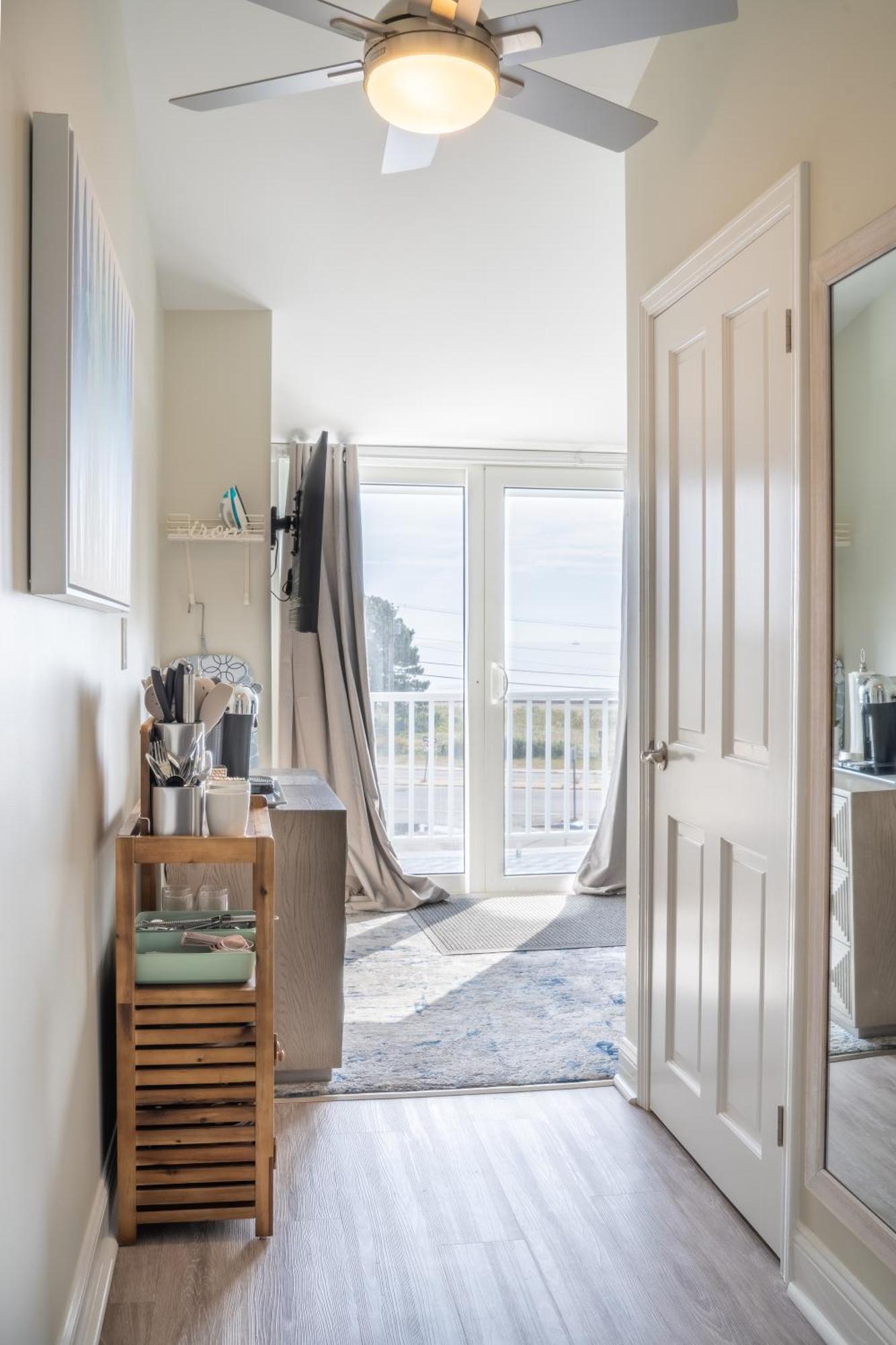 935 Ocean, A Beachside Inn 햄튼 외부 사진